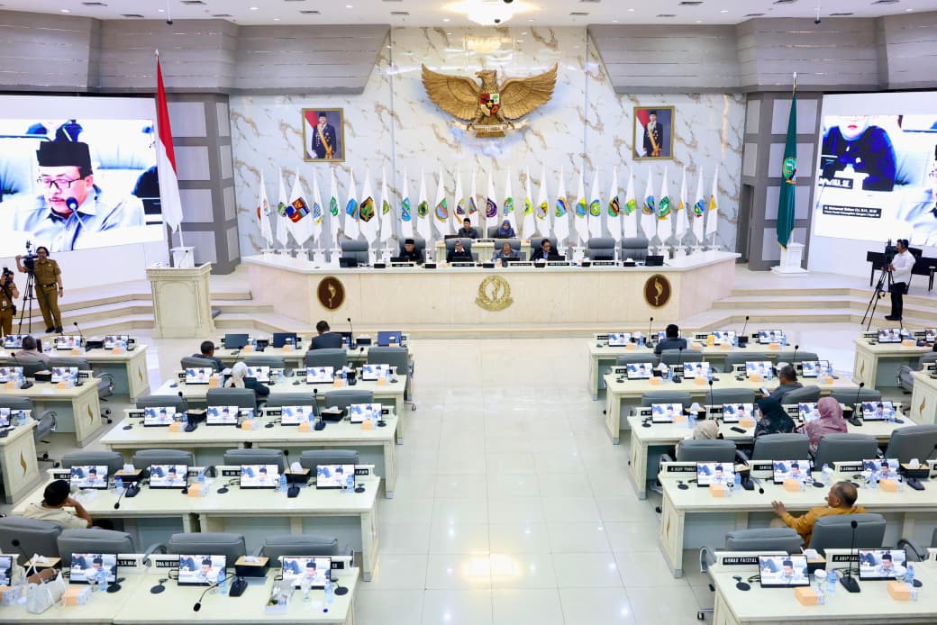 Kawal Tata Kelola Daerah, Kemenkum Jabar Hadiri Rapat Paripurna Penetapan AKD DPRD Jabar 2026